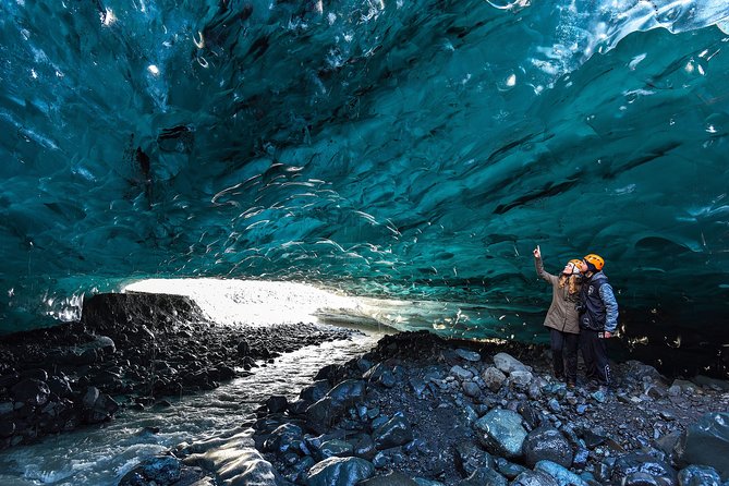 3-Day Ice Cave, South Coast, Golden Circle and Northern Lights - Hotels, meals, and what the price leaves out