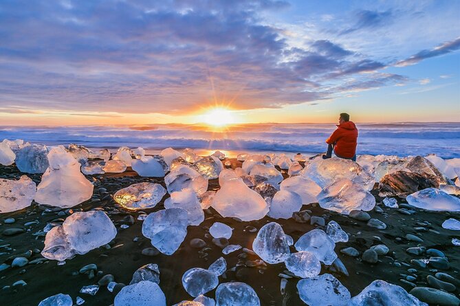 3-Day Northern Lights Hunt & Glacier Lagoon Tour - Diamond Beach and Vatnajökull National Park