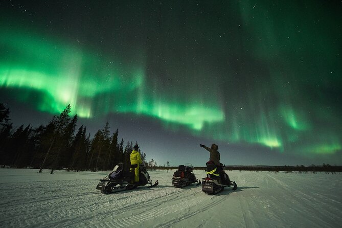 3 Hours Snowmobiling under Auroras and Night Sky - Riding into Levi’s dark winter forest