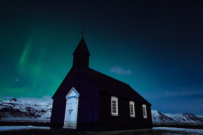 4 Day Blue Ice Cave, South Coast, Golden Circle, Snæfellsnes & Northern Lights - Day four: Jökulsárlón and the South Coast’s dark edge