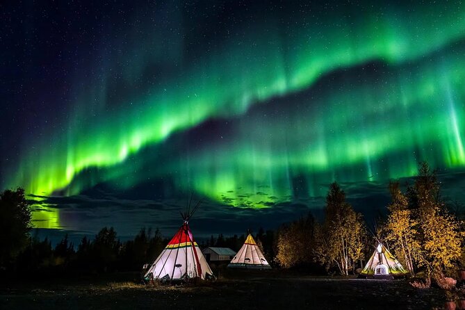 4D3N Aurora Package –Mandarin Tour (Chateau/Explorer Stay) - Three nights give you a fair shot at the aurora
