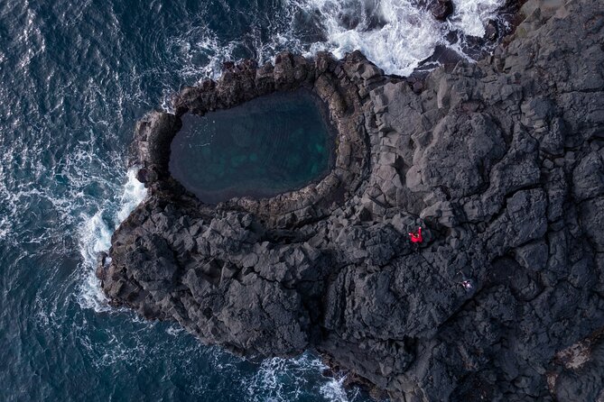 6-day Ultimate Iceland Tour: Photography and Northern Lights - Day 2: The Golden Circle with a geothermal soak