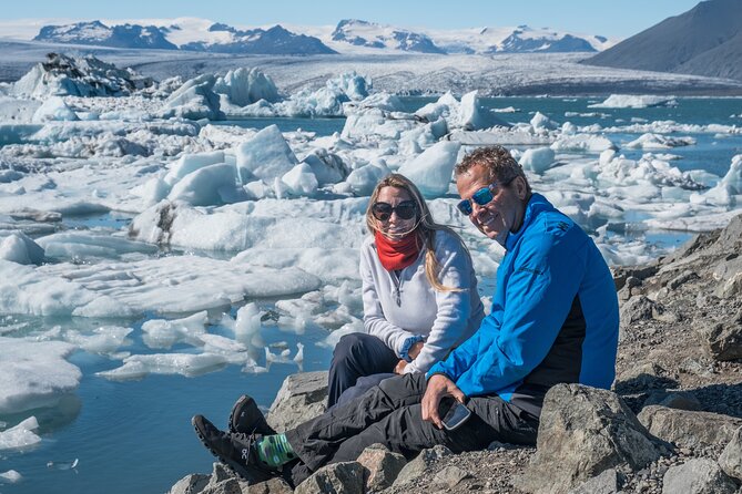 6-day Ultimate Iceland Tour: Photography and Northern Lights - Day 6: Vestrahorn, glaciers, and the wreck at Sólheimasandur