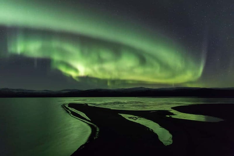Abisko: Guided Autumn Aurora Chase with Hotel Transfers - Pickup from six Abisko locations