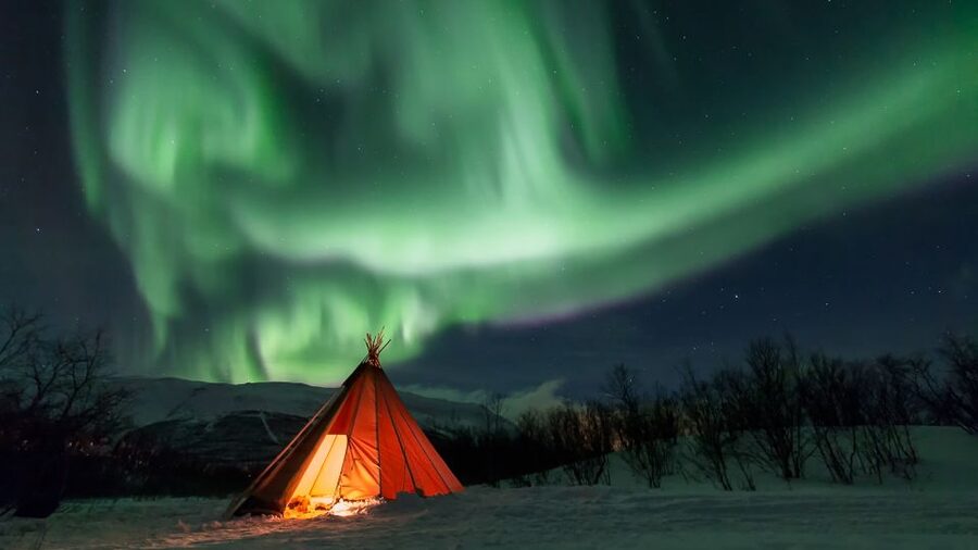 Abisko: National Park Northern Lights Photo Tour - Why Abisko is a strong place to chase the aurora