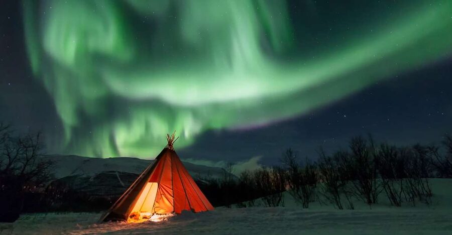 Abisko: National Park Northern Lights Photo Tour - The three-part search: walking, driving, and sleigh travel