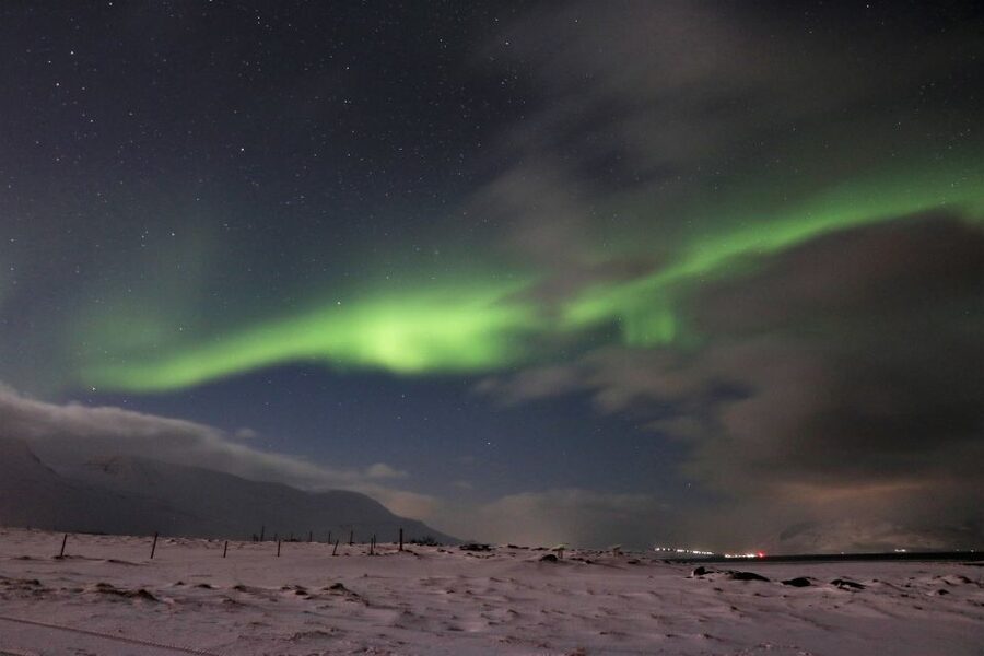 Akureyri: Hunt for the Northern Lights Photography Tour - Why dark skies matter around Akureyri