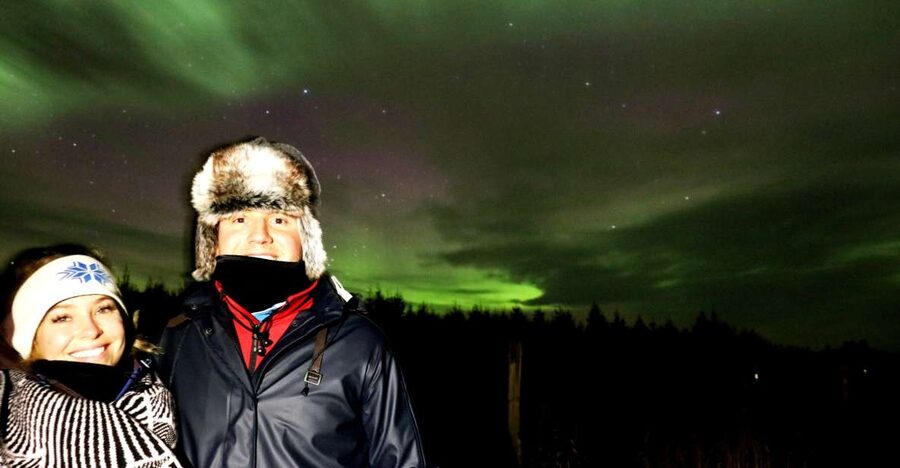 Akureyri: Hunt for the Northern Lights Photography Tour - How the aurora hunt works