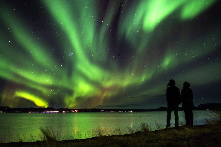 Akureyri: Northern Lights Photography Tour - Leaving Akureyri after dark