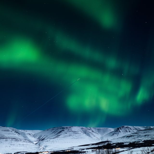 Akureyri: Northern Lights Photography Tour - Is $194 a fair price?