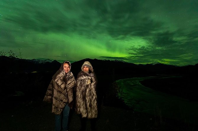Anchorage Aurora Tour and Northern Lights Photo - Eagle River offers height and open northern views