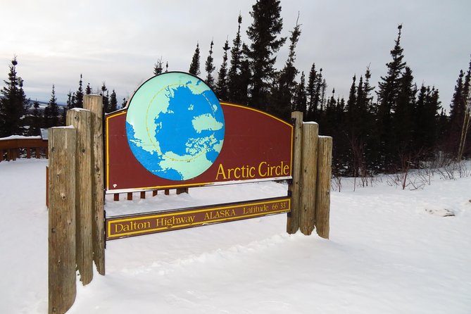 Arctic Circle Aurora Drive Adventure - Waiting for the Aurora at Joy, Alaska