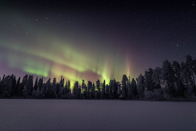 Arctic lake Aurora Hunt, in a cozy Lappish Tipi - Waiting for the Northern Lights