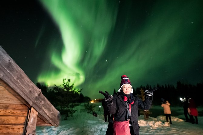 Arctic lake Aurora Hunt, in a cozy Lappish Tipi - The Lappish tipi and open-fire meal