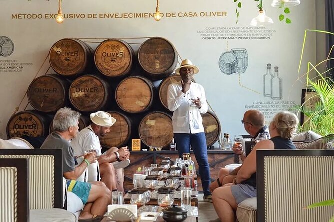 Aurora Cigar & Rum Sensory Tasting and Pairing in Punta Cana - Pairing mature rum with a Dominican cigar