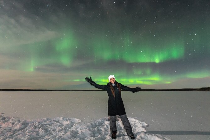 Aurora Hunting Photo Tour from Rovaniemi with Pickup - What the strongest nights can deliver
