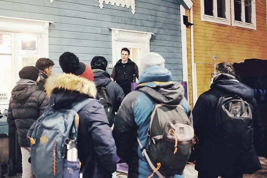Aurora Optimum: Best 3-Night Forecast - Meeting at the old blue wooden house
