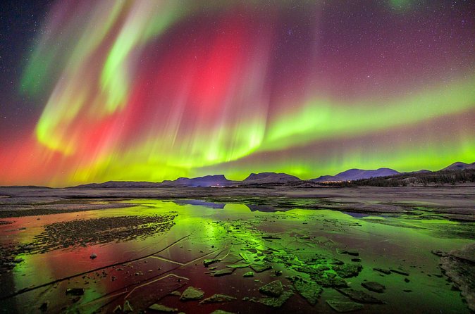 Autumn Abisko Aurora Chase - What the guides add to the night