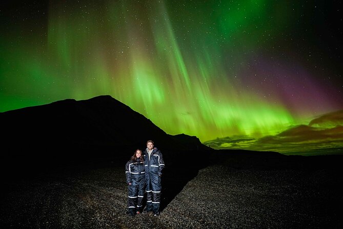 Award Winning Private Northern Lights Tour with All Inclusive - A private aurora chase from Reykjavik