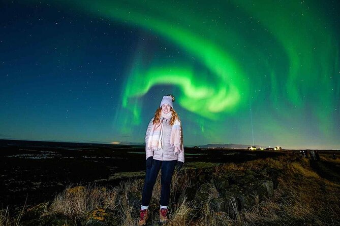 Award Winning Private Northern Lights Tour with All Inclusive - Photography without the usual northern lights frustration