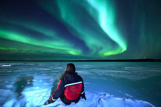 Chasing Aurora with Photographer - Small Group - Chasing the aurora from Rovaniemi