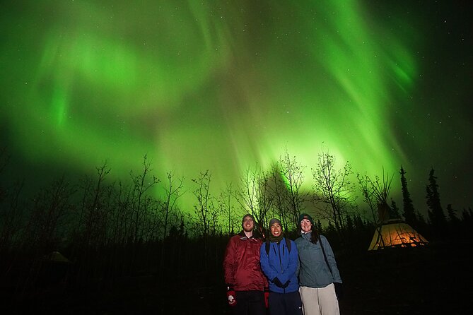 Discover Whitehorse with Northern Lights and Yukon Wildlife Tour - Arriving beside the Yukon River