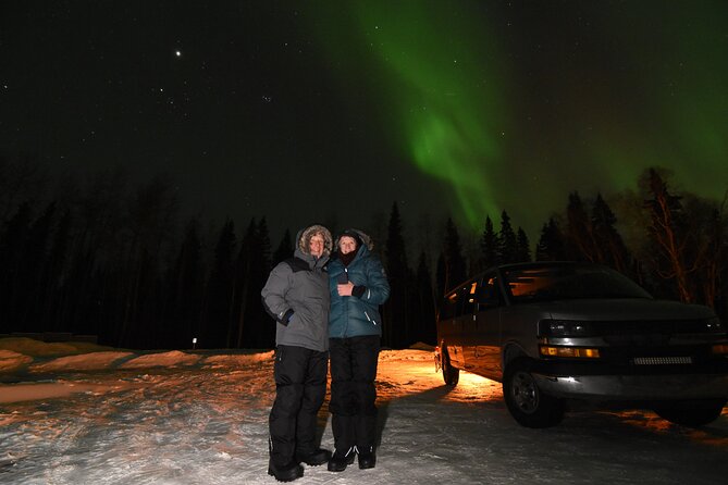 Fairbanks Northern Lights Adventure with free Aurora portraits - Staying warm while you wait