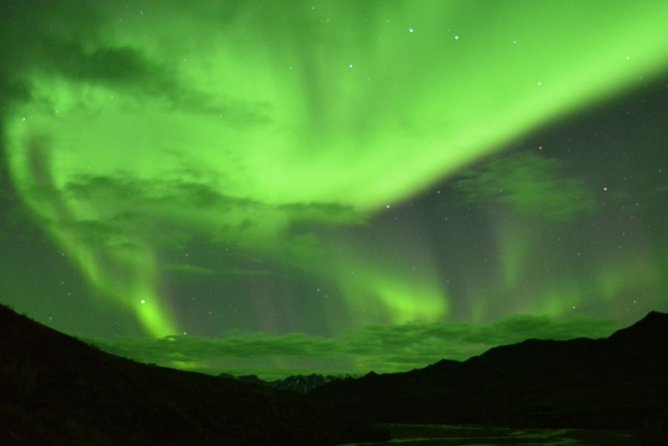 Fairbanks Northern Lights Tour - Warm clothes, shelter, and hot drinks