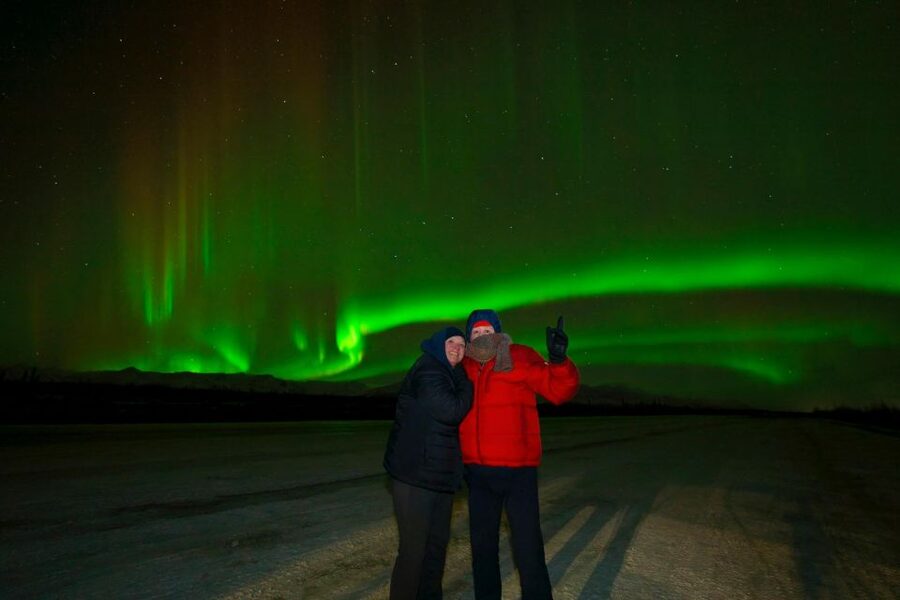 From Fairbanks: Northern Lights Aurora Tour with Photography - Finding the lights beyond the city glow