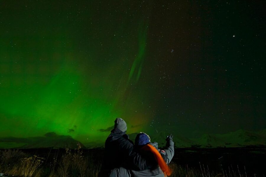 From Fairbanks: Northern Lights Aurora Tour with Photography - What $210 really buys you