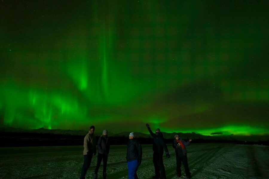 From Fairbanks: Northern Lights Aurora Tour with Photography - Should you book Arctic Night Tours?