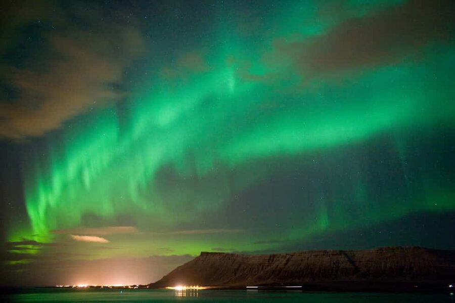 From Reykjavík: 5-Day Northern Lights Hunt & Glacier Lagoon - What is included, and what will cost extra