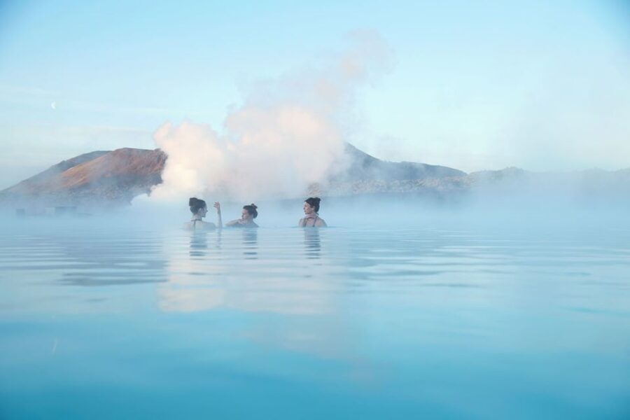 From Reykjavik: Blue Lagoon and Northern Lights Tour - Chasing the Northern Lights after dark