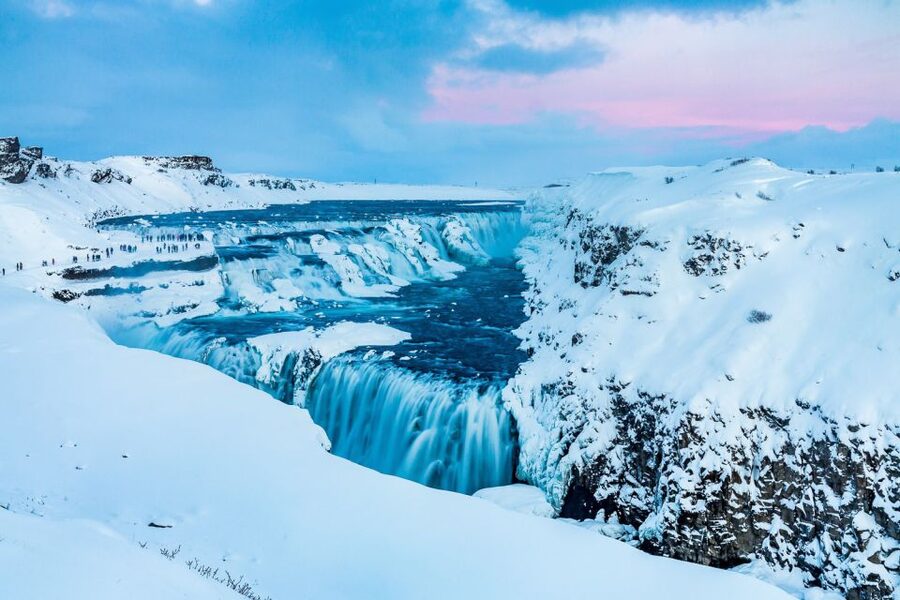 From Reykjavik: Golden Circle and Northern Lights Tour - Geysir and the reliable burst of Stókkur