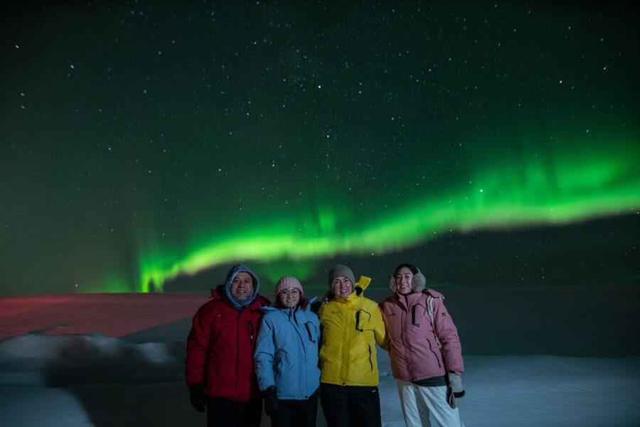 From Reykjavik: Northern Lights Guided Tour with Photos - Leaving Reykjavik for a darker sky