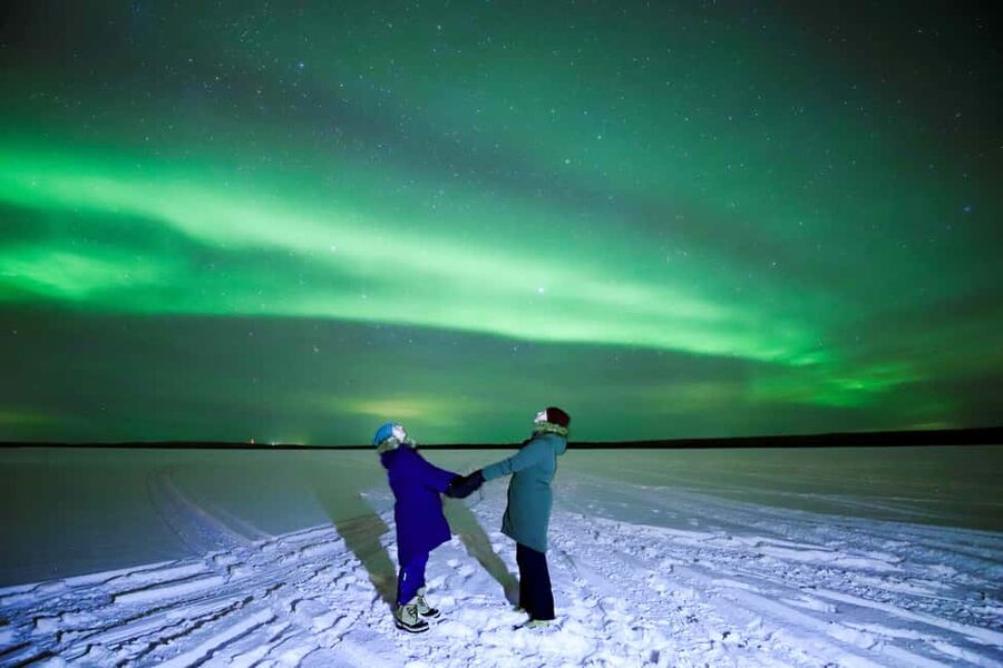 From Rovaniemi: Aurora Borealis Trip in Lapland Lakeside - Who will enjoy this most?