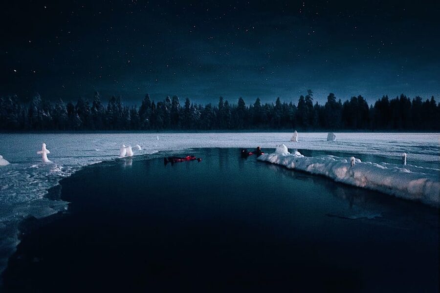 From Rovaniemi: Ice Floating under Aurora Borealis - From Koskikatu 9 to the frozen lake