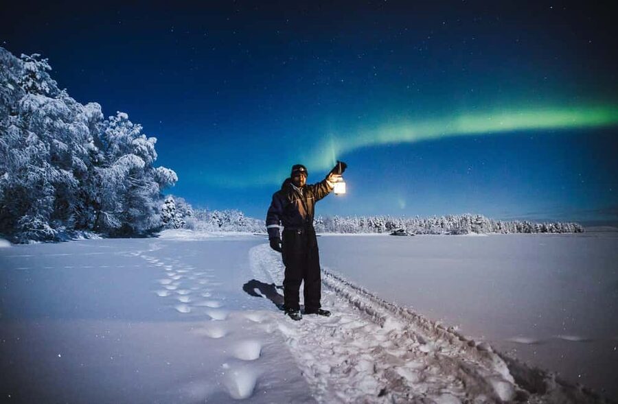 From Rovaniemi: Northern Lights Van Tour with Photos - Warm clothing still matters