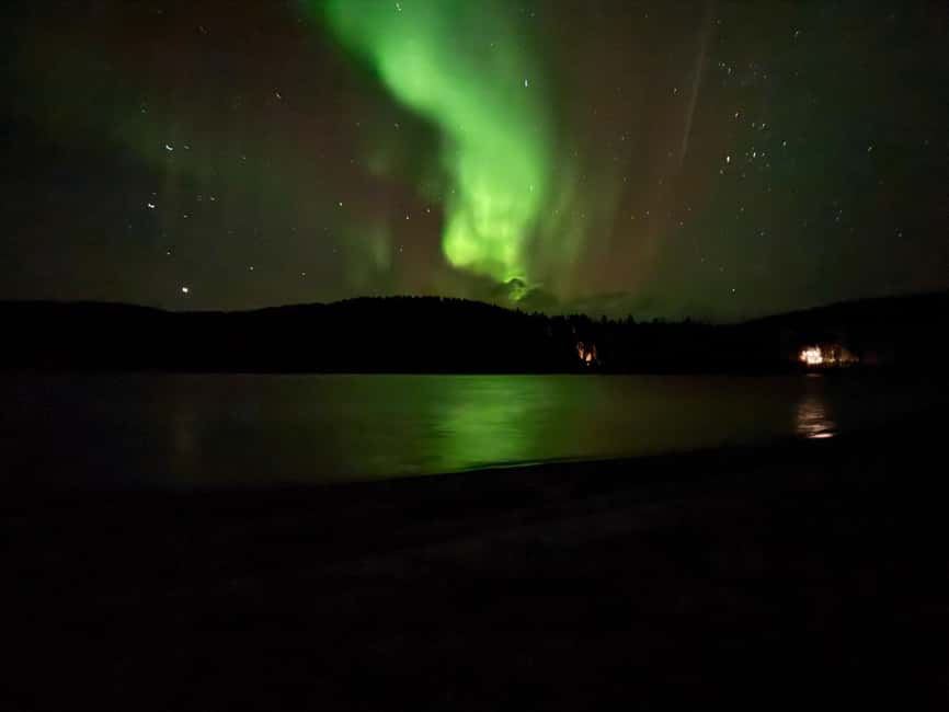 From Saariselkä/Inari: Aurora Hunting Tour, campfire&snacks - Why this Aurora hunt is different from a parking-lot outing