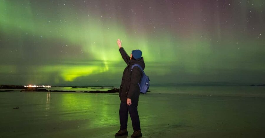 From Svolvaer: Private Northern Lights Search Trip - Searching for clear skies in Lofoten