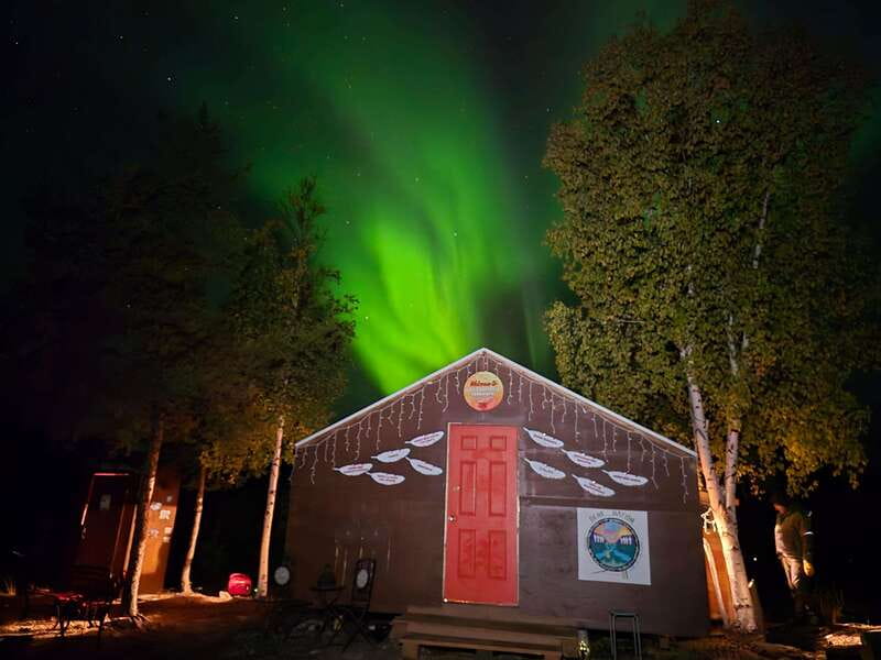 From Yellowknife: Aurora Borealis Tour with Cozy Cabin Base - The cozy cabin is the main attraction