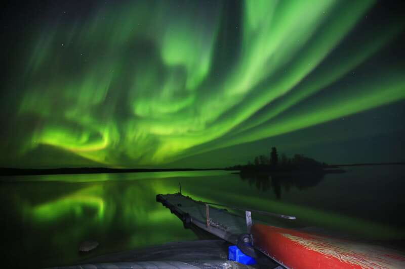 From Yellowknife: Northern Lights Bus Tour with Photos - What the aurora may look like