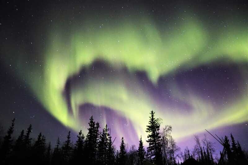 From Yellowknife: Northern Lights Bus Tour with Photos - Is $72 a fair price?