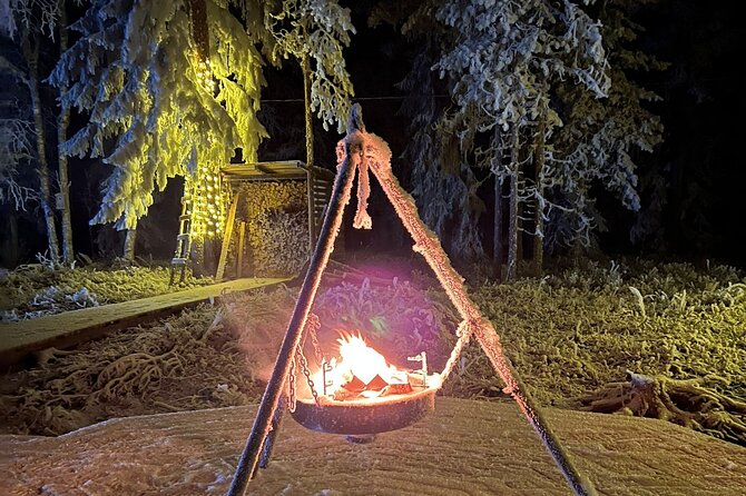 Glass Igloo Campfire Dinner under Northern Lights - Who will enjoy this evening most