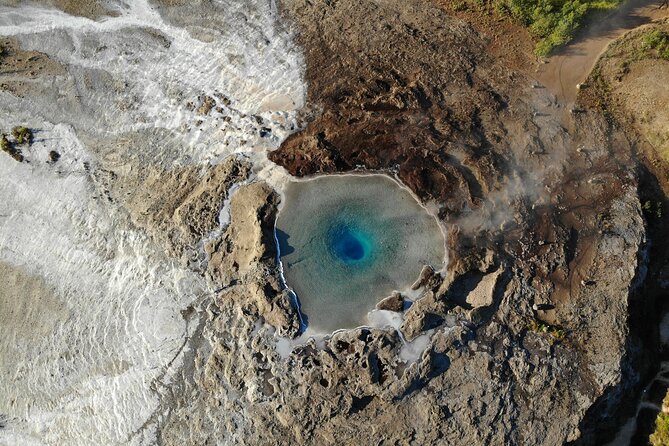 Golden Circle, Glacier & Northern Lights/Midnight sun / guided private tour - Timing, weather, and what to pack