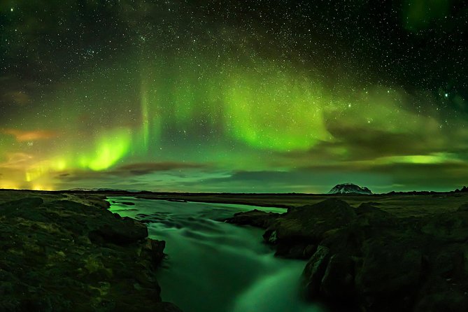 Golden Circle & Northern lights in Iceland - Thingvellir: where Iceland’s story meets moving plates