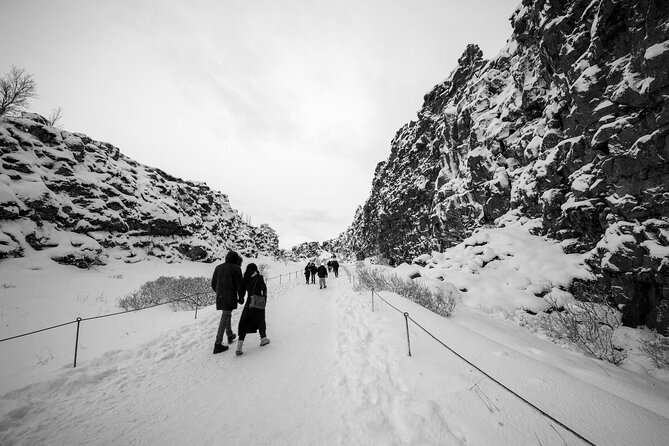 Golden Circle, Secret Lagoon and Northern Lights Tour - Kerið crater gives you a quick volcanic introduction