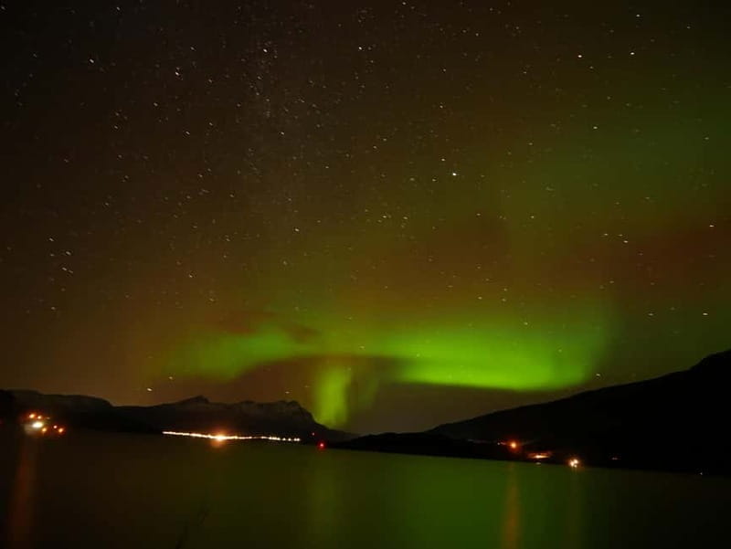 Harstad/Narvik: Northern Lights Tours with Second Day Chance - Wine, warmth, and waiting outside