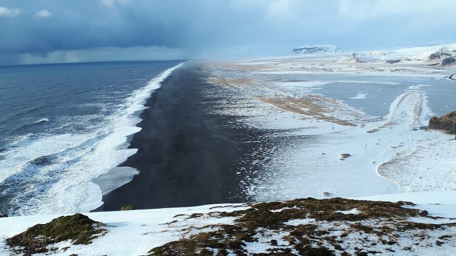 Iceland: South Coast and Northern Lights Tour - Sólheimajökull and a glacier viewed from the road