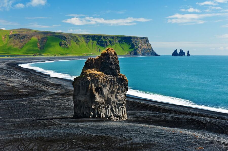 Iceland: South Coast and Northern Lights Tour - Bus comfort, group size and guide quality